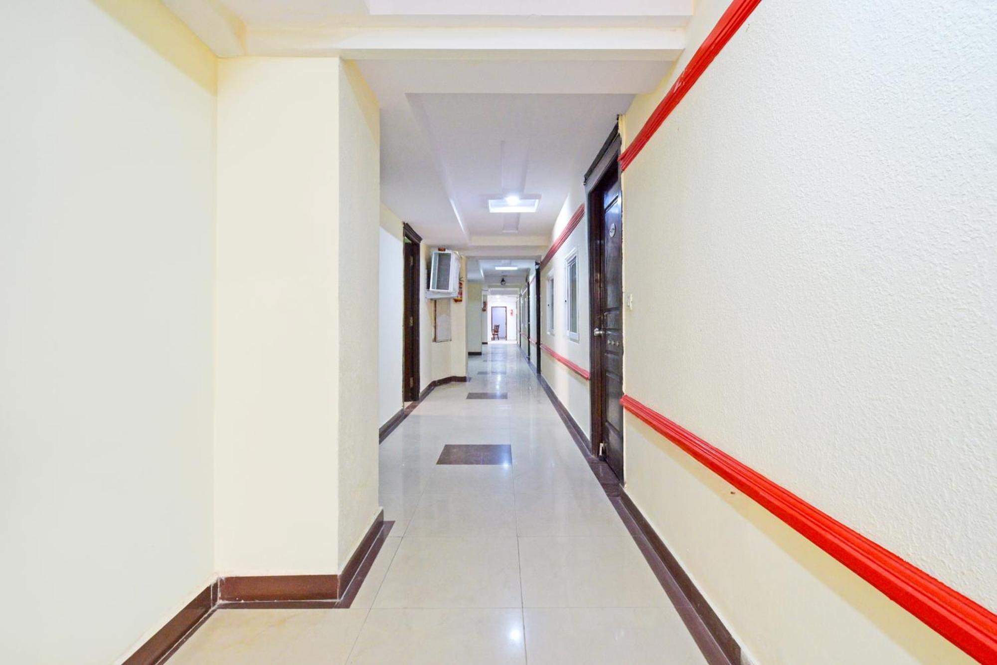 Super Townhouse Ameerpet Balkampet Road Hyderabad Exterior foto