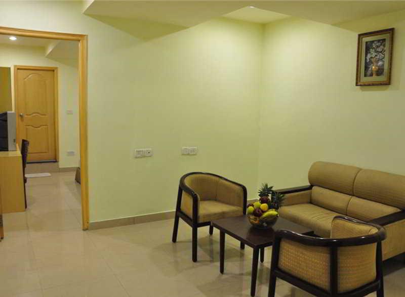 Super Townhouse Ameerpet Balkampet Road Hyderabad Exterior foto